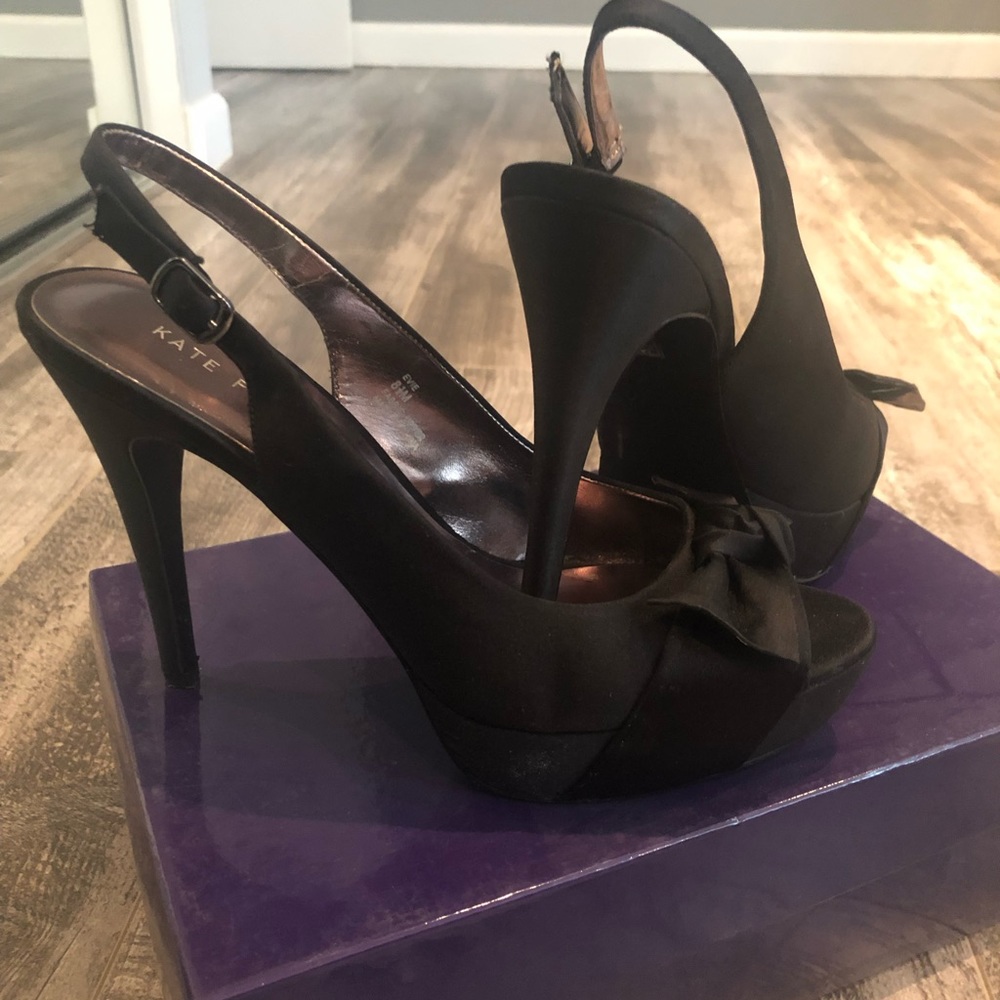 Black open toe pumps